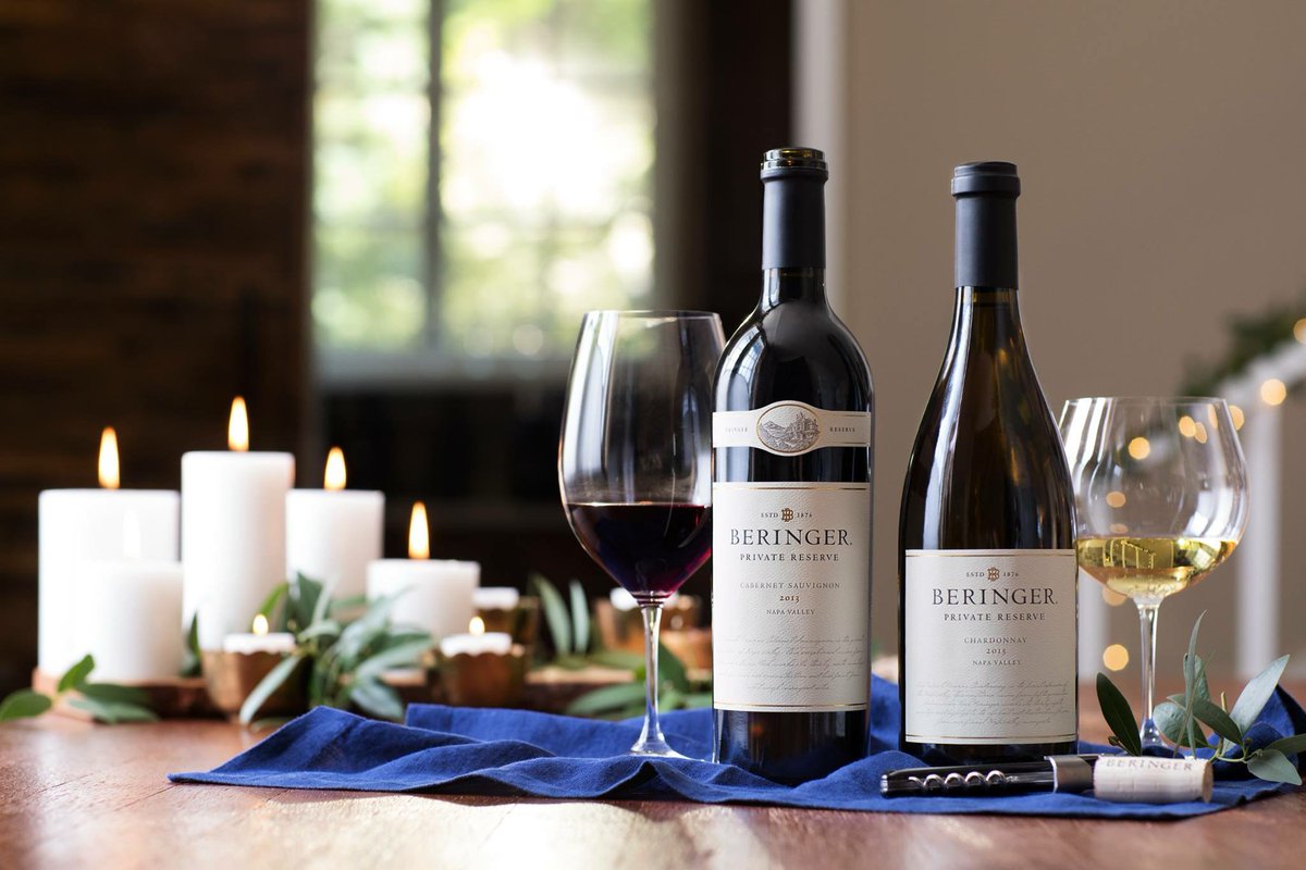 What's your favorite holiday #vino 🍇? You can never go wrong with <a href="/beringervyds/">Beringer Vineyards</a>