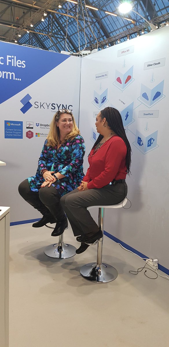 AmesRoberts1's tweet photo. #ESPC royalty at the #SkySync booth. Feel free to come and listen in to the interview @heddanewman @Karuana @jseghers are holding right now! #ESPC18 @SkySynced #WIT #DiversityandTech https://t.co/qJ8ZBzZcuw