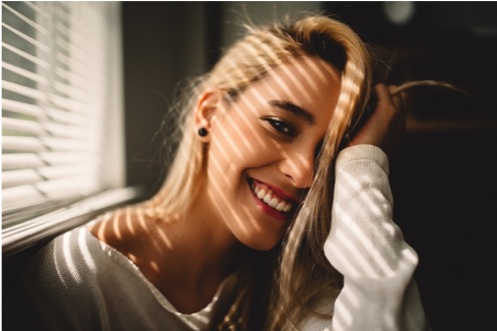 SmilEssentials's tweet photo. If you just had your teeth professionally whitened, you’re going to want to keep them that way for as long as possible. The biggest tip is to keep brushing and flossing regularly to help keep stains away. For more tips, visit: https://t.co/PwClOBAYoV https://t.co/WsT20aCuMx