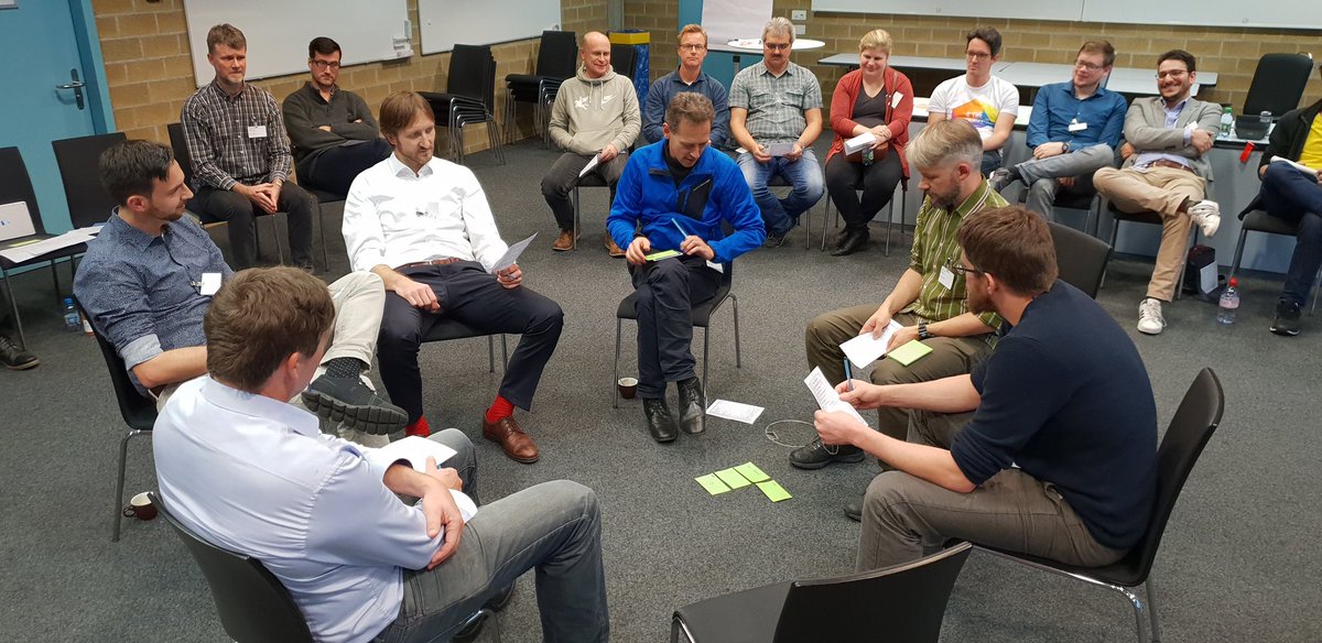 The group is electing the marketing lead.
#sociocracy #GPGch