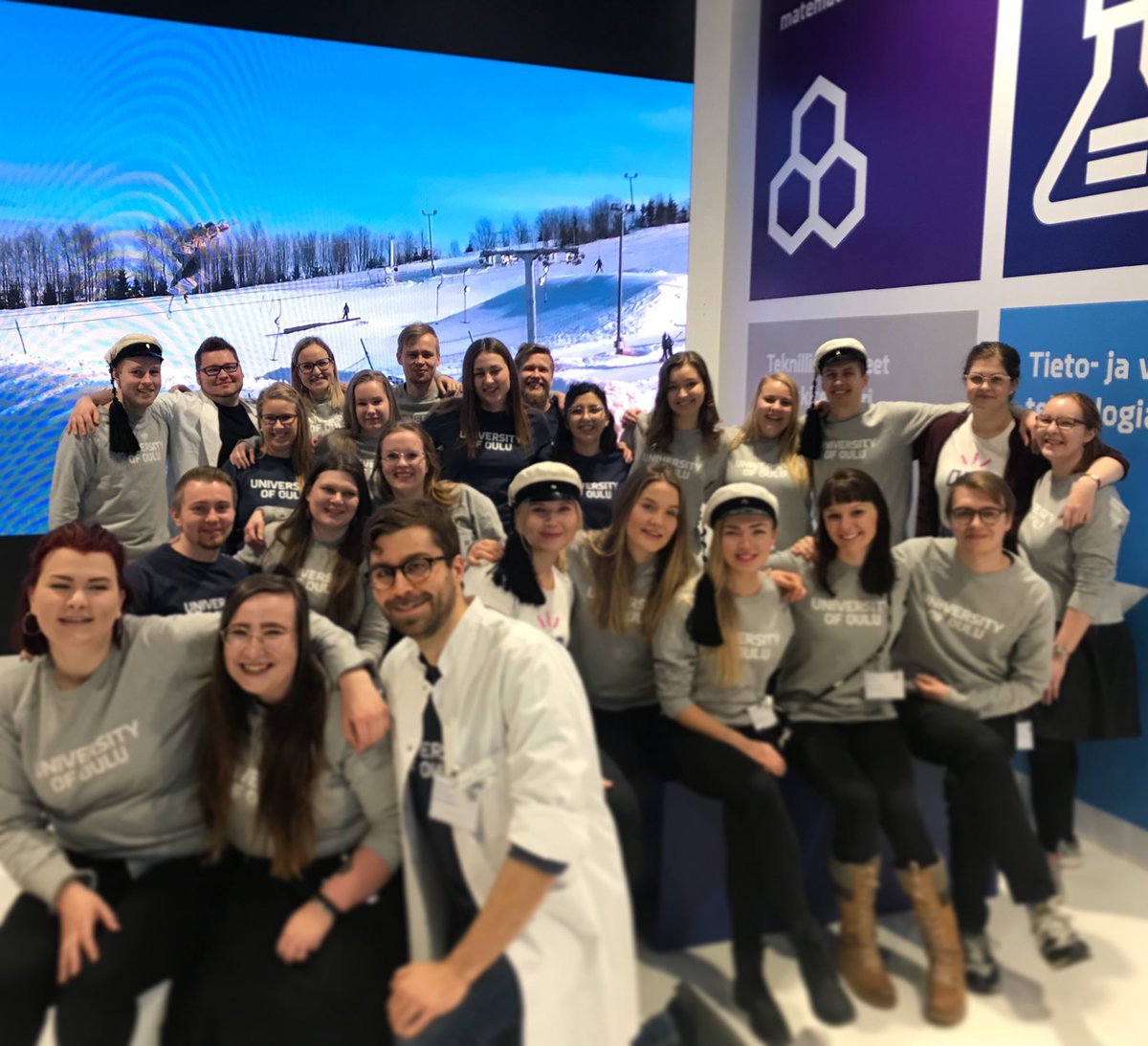 UniOulu's tweet photo. University of Oulu team wishes to thank Studia and Studia fair visitors! Once again, it was wonderful to talk with so many people about future plans and studies. Good luck with applying to study with us! #studia2018 #studiamessut #unioulu #uniouluambassadors #oulukaverit https://t.co/5U2sfD67c7