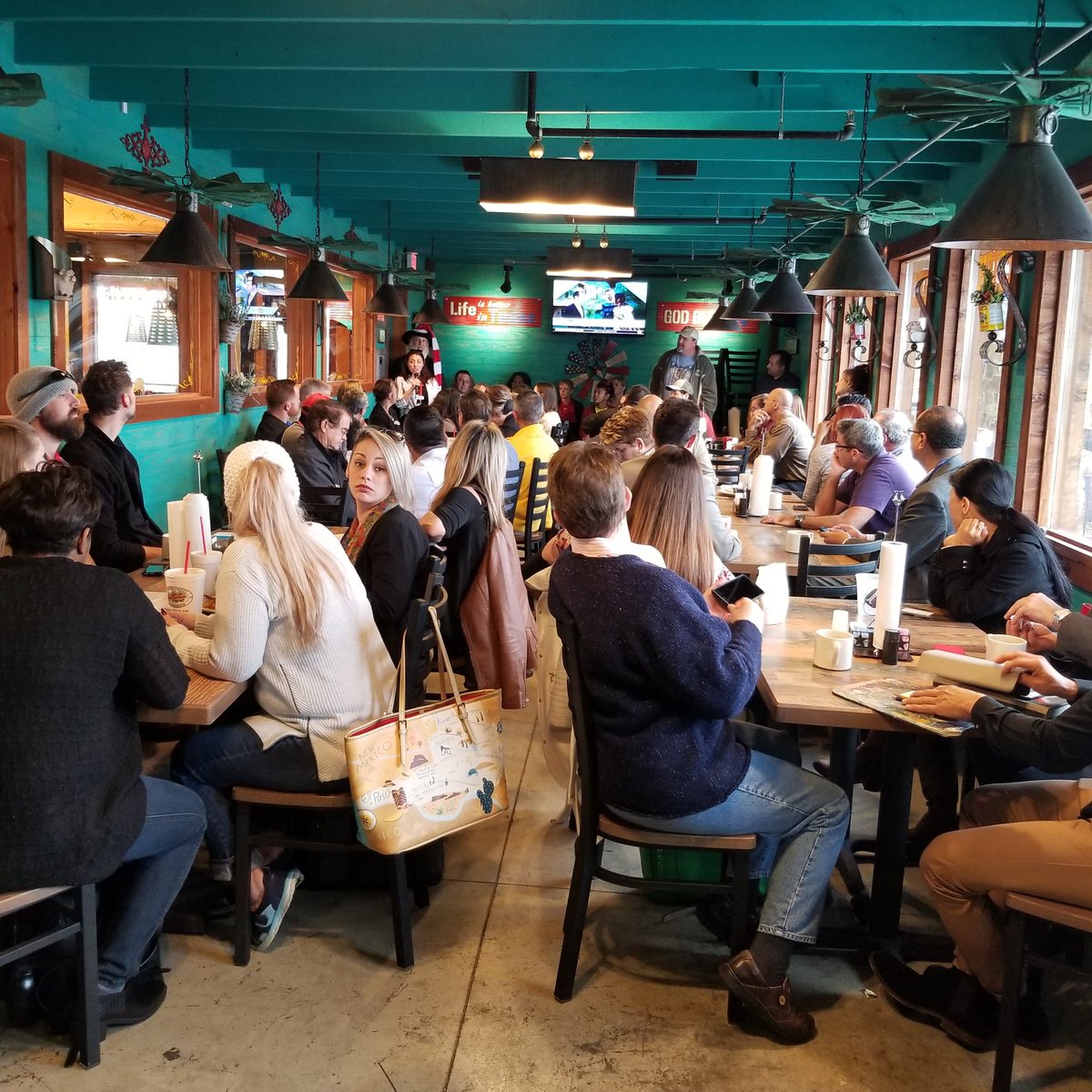 70 business people in the room #networking with @NhpoKaty. We're  here every Wednesday at 8am. #nonprofit #fostercare