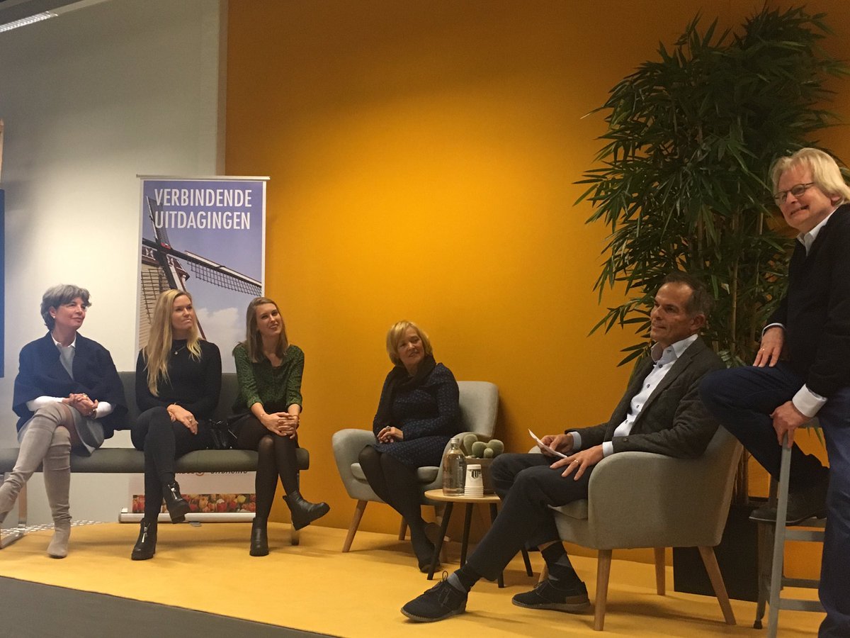 Afscheid <a href="/GerdaGeurtsen1/">Gerda Geurtsen</a> van Dé Uitdaging. Groot applaus voor haar levenswerk! <a href="/NLuitdaging/">Nederlandse Uitdaging</a>