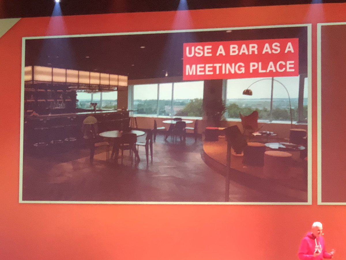 AFiCSupport's tweet image. #unizotopseminar @jurgeningels Tijd reduceren door niet door een leercurve te moeten gaan. Clean Up Your Shit days. En... use a bar as a meeting place. West-Vlaamse nuchterheid en entrepreneurship ten top.