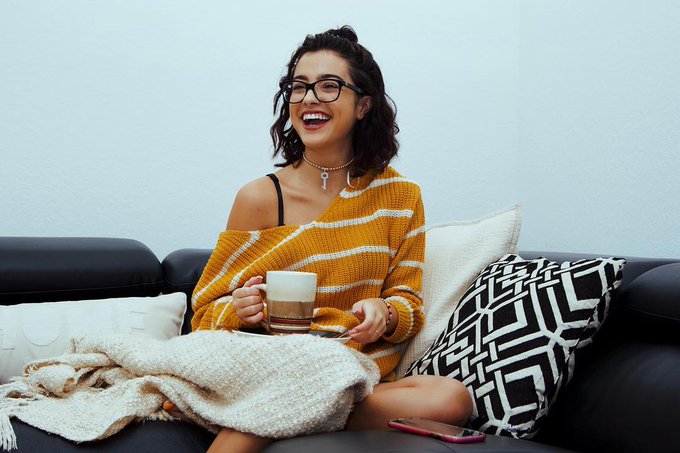 Think I&rsquo;m too young to be good  Ima show them 🧡 @FashionNova https://t.co/IyC8eZNzpQ<a href="/tag/estanavidad"class="tags"><span>#estanavidad</span></a>