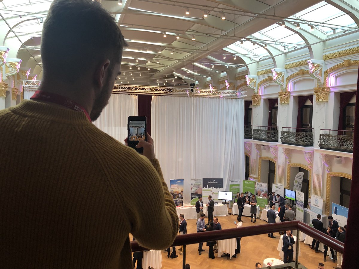 thisisjoyeeta's tweet image. our #COO @FaccioliEnrico - coz a #picture says a thousand words... #Futureproptech #proptech @gyaanaa