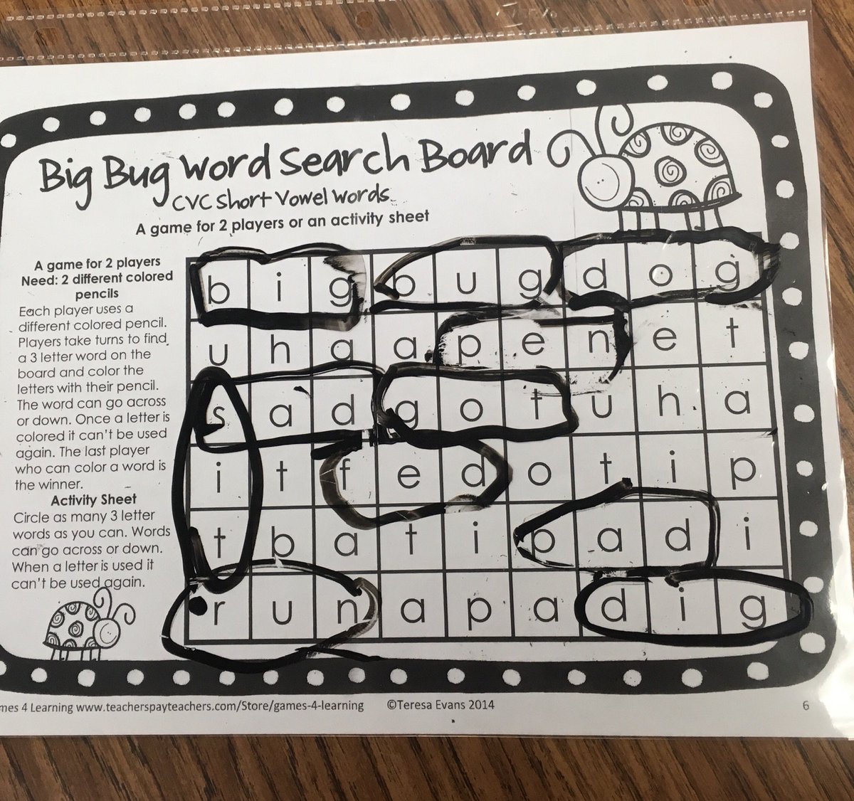 MrsByrdMES's tweet photo. Having fun searching for CVC words with friends! https://t.co/RsArBsQoJj