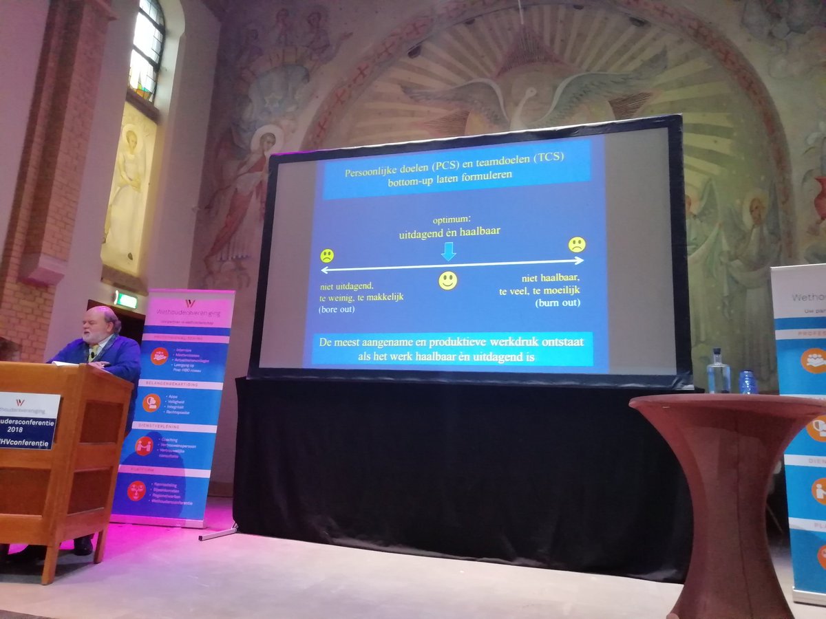 debbiehees01's tweet photo. Vanochtend tijdens de jaarlijkse wethoudersconferentie ben ik benoemd tot bestuurslid van de wethoudersvereniging. Wat een eer en wat een kans om op deze manier een bijdrage te kunnen leveren aan de verdere professionalisering en belangenbehartiging van de wethouders in Nederland https://t.co/howOWsecCz