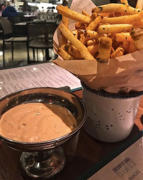 uncondiner's tweet photo. French Fries with Sexy Sauce. . .the perfect snack, starter, or side!  Thanks to @blackgirlseatdc for the scrumptious pic!
*
*
*
*
*
#unconventionaldiner #eatunconventional #frenchfries #sexysauce #potatoespiledhigh #frytime https://t.co/V8eqXb4pYA