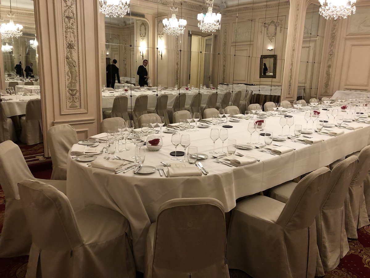 ElisaNadphasouk's tweet photo. Nous sommes enfin prêt à vous accueillir @SCC_info #Citrix #SCC #hotelwestminster https://t.co/PW5WcjZotw