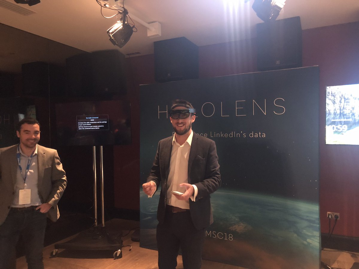 liamhalpin's tweet photo. A packed house today for @LinkedIn EMEA Marketing & Sales Connect in London, great to see customers from across the region. Lack of alignment with Sales & Marketing is costing $1 Trillion just in the US in lost productivity and ineffective targeting spend #MSC18 https://t.co/m00Boc9Ilw