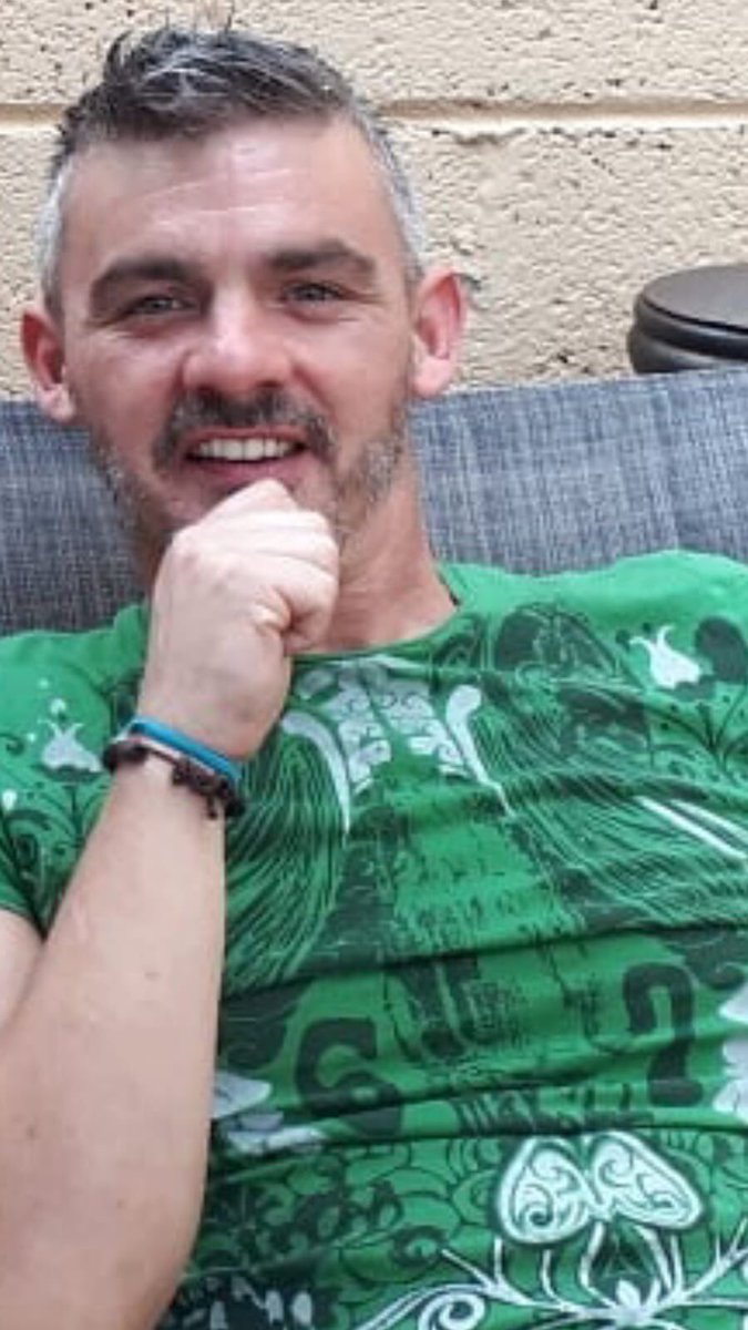 CliveDowd's tweet photo. One of my wife’s closest friends is missing in London. Originally from Ireland. Eddie Henry has not contacted his family since Nov 12.  Eddie was sighted in Northampton (22/11) &amp; Central London (26/11). @piersmorgan - I would appreciate a retweet https://t.co/UxQdS7Xpkm