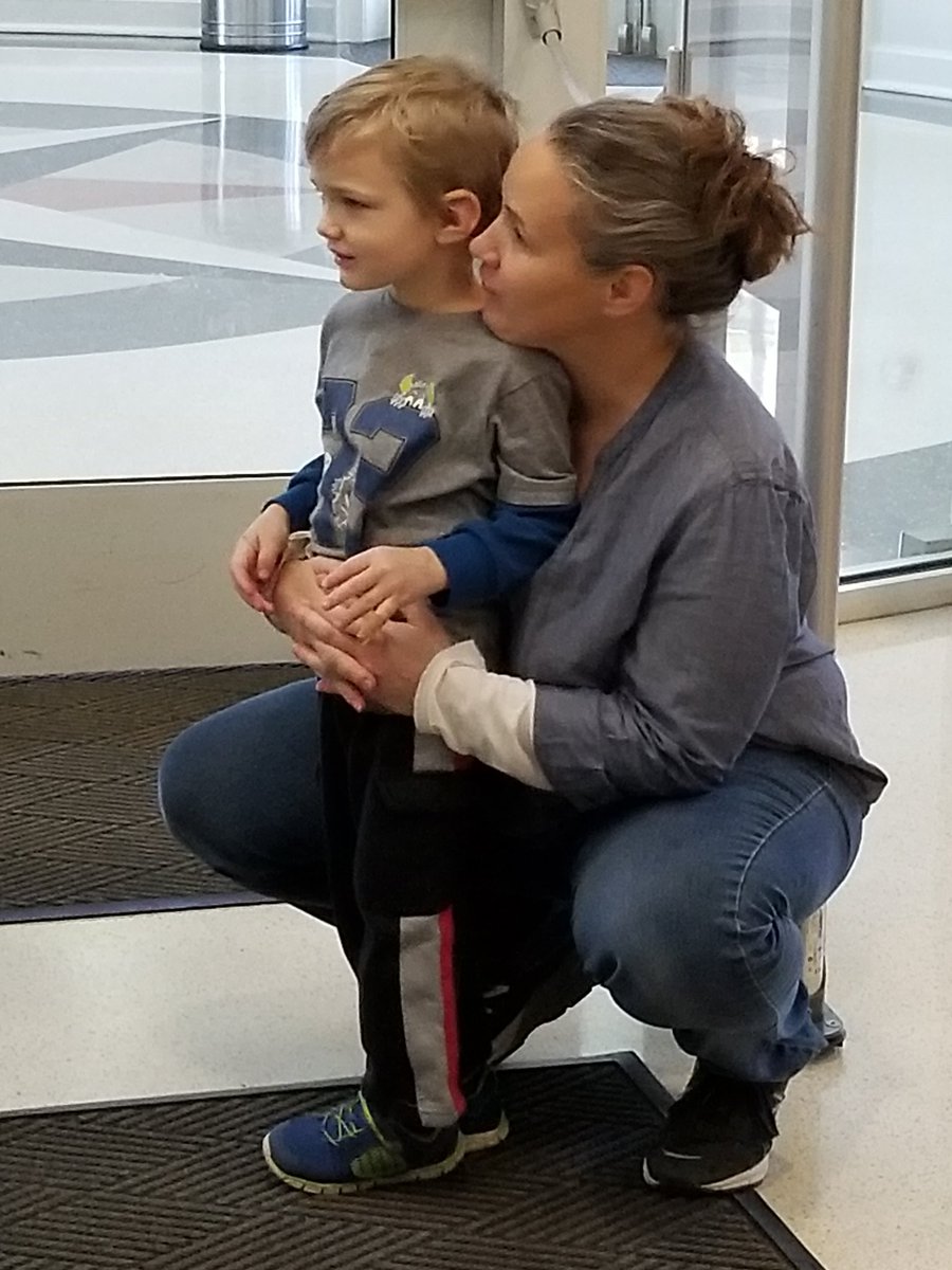 JoGetsCurious's tweet photo. Josh and his mom, Mary have visited #ScienceInPlay2Go @boylepublib every day since it opened here months ago. Now he is the 100,000th visitor! #DoScience #eightvenues #twoyears #100000people @KyEdWorkforce @KDLALibDev @KYScience @PNCBank @genentech https://t.co/JC1hHxE8Wr