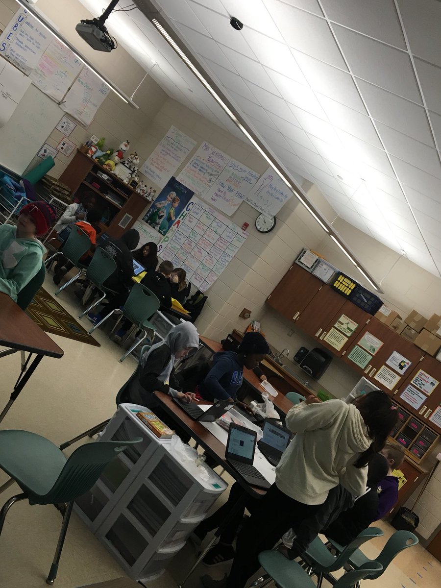 Laura Suckerman tweet media