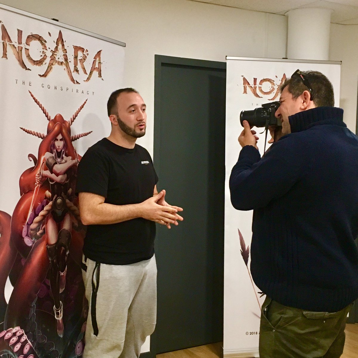 LandsofNoara's tweet photo. Petite interview ร @AtypiqueStudio, dans le cadre de la #Ludopolis de La Ciotat ๐ค๐ฅ
@VilledeLaCiotat #Noara
#VideoGameEvent #VideoGames #MOBA #IndieGame #IndieGameTrend https://t.co/7wd9R9HVEp