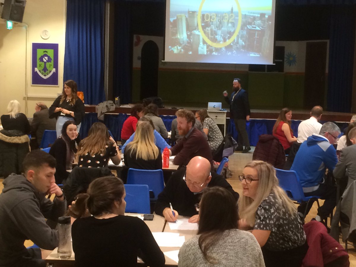 dhtjpa's tweet image. @johnpaulacademy @KingsParkSec working to #improvethesystem Staff from John Paul Academy leading a collegiate session at Kings Park Sec. @GCCSecLearning @TapestryMTV as part of our trio arrangements