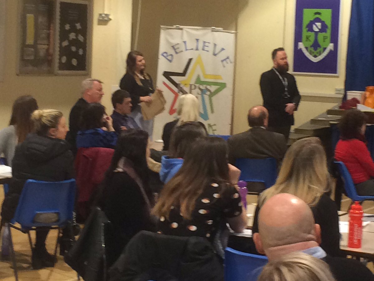dhtjpa's tweet image. @johnpaulacademy @KingsParkSec working to #improvethesystem Staff from John Paul Academy leading a collegiate session at Kings Park Sec. @GCCSecLearning @TapestryMTV as part of our trio arrangements