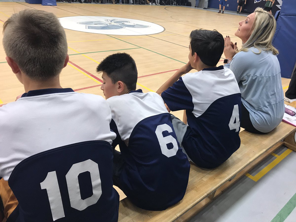 dewmynp's tweet image. A big congratulations to our Senior Boys Volleyball team @SCreekStorm for winning the North Halton Finals yesterday after school versing Sam Sherratt in two nail biting sets!  Way to go Boys and Coach Luskey!  #MySilverCreek