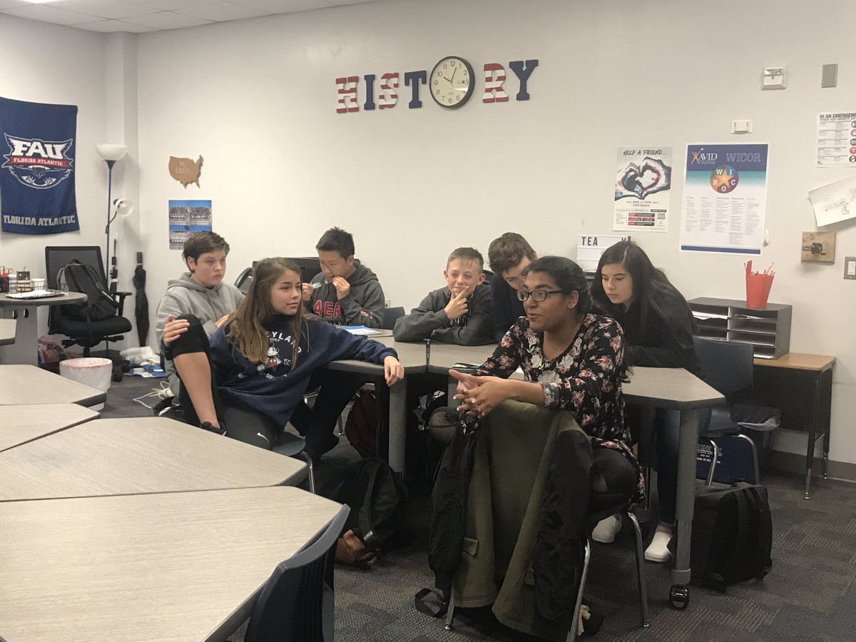 CoachLandau's tweet image. Heated debate in class today! With our Anti Federalist vs Federalist! #SocraticSeminar #Debate #EmbeddedAssessment @GCISD @HeritageMSAVID @GCISDHumanities @HeritageBroncos