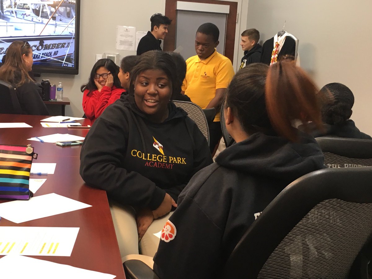 CPAProgramcoor1's tweet image. Moc Interviews! @CPACommunity #invalubleexperience. @_cierrajade_  @UMDHPAO “If you were a car, what part would you be?... why?” #lifeskills #collegeapps #internshipprep #futureprehealthstudents