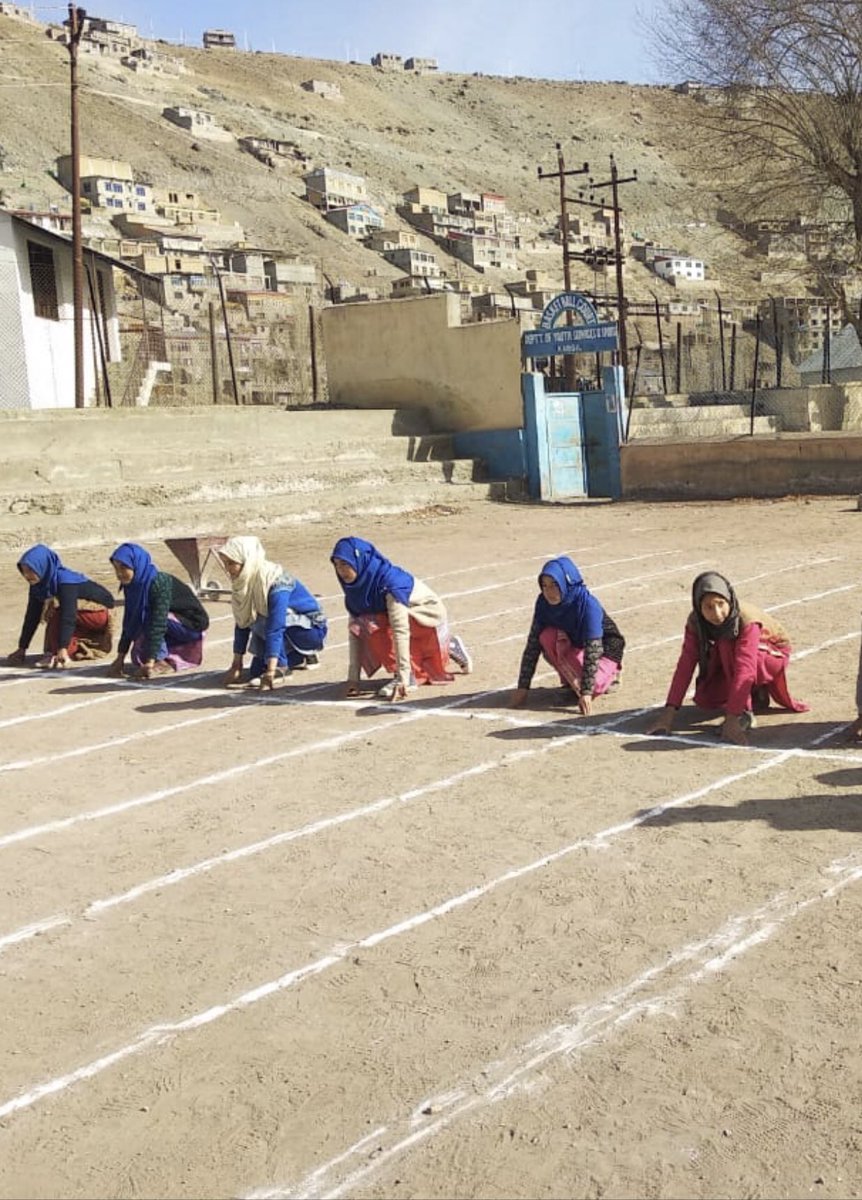 GautamGambhir's tweet photo. One of the girls in these pics from Kargil is Farida Batool. She wants to be the next @PTUshaOfficial. Well done @SSPF_SAI for organising Kargil District Athletics Championships. Farida, push hard beta, am waiting for u on the finish line...and so is entire India @Ra_THORe https://t.co/lOA0HWKNkZ