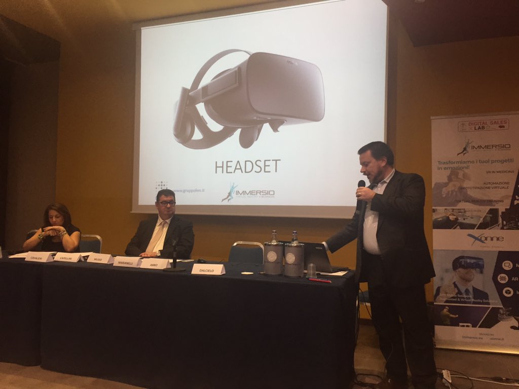 #RealtàAumentata e #RealtaVirtuale: <a href="/Abbolab/">Francesco Abbo</a> di <a href="/XonneMobileApp/">Xonne</a> e <a href="/MatCavalieri/">Matteo Cavalieri</a> di <a href="/immersioVR/">Immersio</a> ci raccontano le opportunità e i benefici per le attività aziendali #AdiferParma #VR #AR