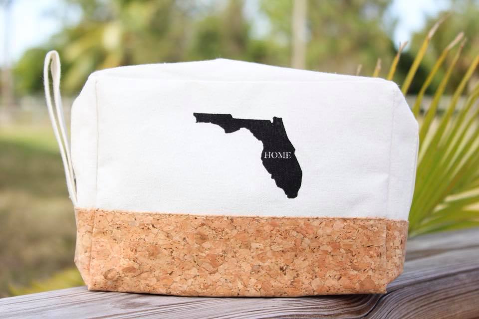 MarriedInPB's tweet photo. So many Palm Beach gift ideas! And just in time for the holidays!!! #locallove #shopsmall // https://t.co/oOxnklB3Km https://t.co/CkQGJI5gQf