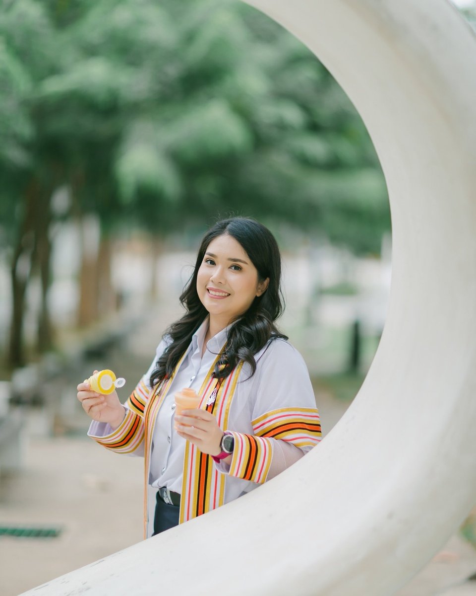 WariIsX's tweet photo. Pharmacist 😍 
#officiallygraduate 5,7 Dec 2018 📷 #remembrance_life #whenploygraduates2018 #ลงรูปบ่อยอย่าเพิ่งเบื่อกันนะคะ https://t.co/Cjtm4yz3gn