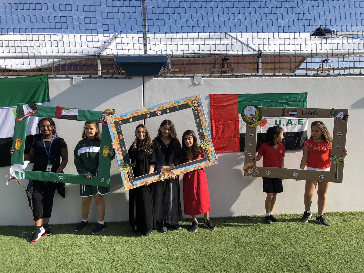 CAS_Grade5's tweet photo. Happy National day!! π¦πͺ#CASgrade5 https://t.co/iv6SVfILUs