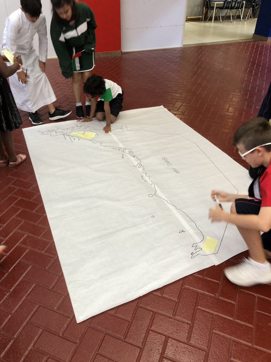 CAS_Grade5's tweet photo. Happy National day!! π¦πͺ#CASgrade5 https://t.co/iv6SVfILUs