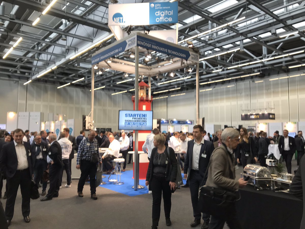 PDSVISION_DE's tweet photo. Sie wollen Ihre eigene kostenlose #AR-Experience mit Ihrem Produkt? Heute auf dem #PTCForum in #Stuttgart verlosen wir die Erstellung einer AR-Experience. Kommen Sie einfach zu unserem Stand. #AugmentedReality #ProjekteMitSignalwirkung https://t.co/d3FLCNbmnm