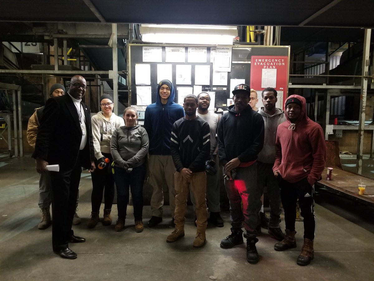 With the Lawnside Day Sort Team PD 5. They are ready for peak. Day Sort Part Time Supervisor Mark Stuger is an awesome Leader and the future upcoming UPSer. Great job Mark and Full Time Supervisor Stephanie.