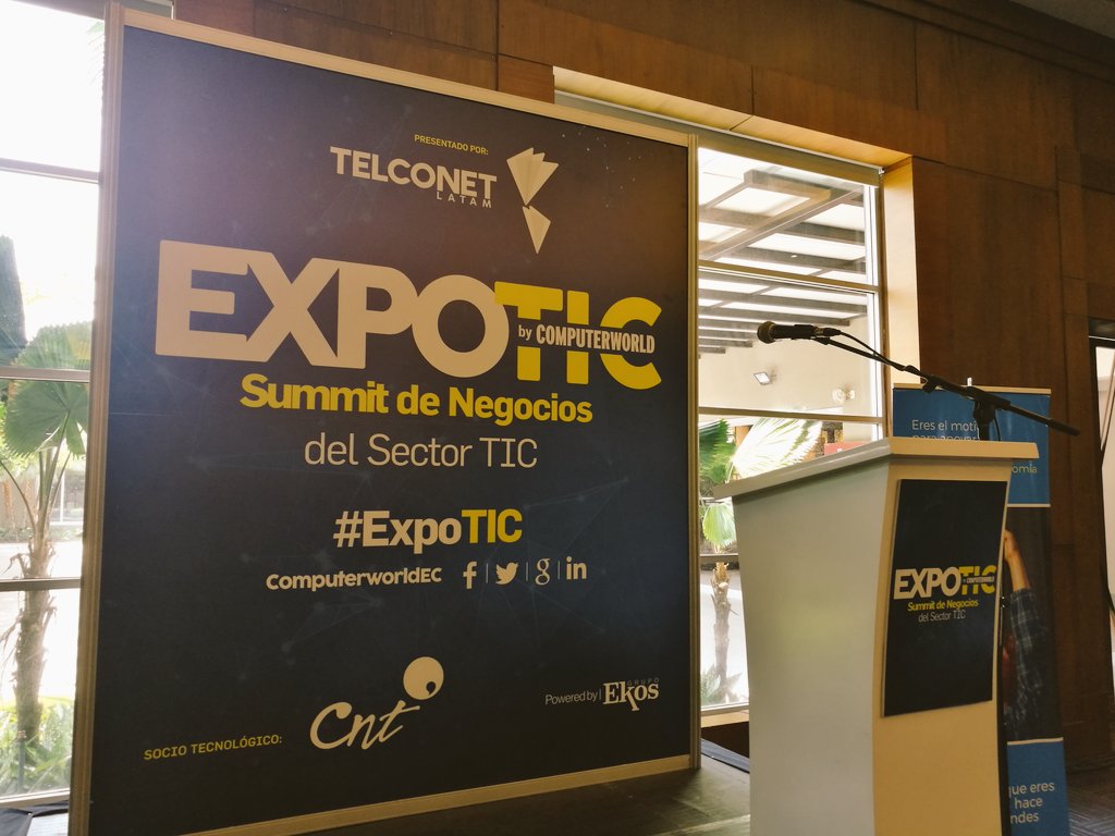 monikjfm's tweet photo. Hoy en la Expotic 2018 la Fábrica de Software de la UEES @SoftFactoryUEES @fisteuees https://t.co/UtvYMaR13R