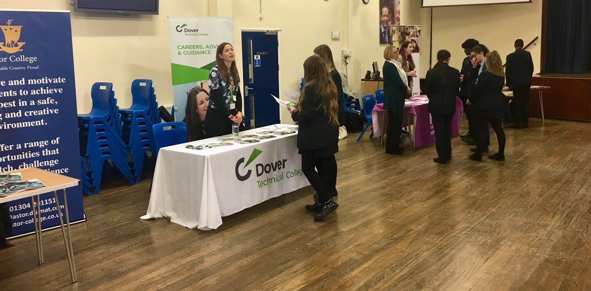 StEdmundsSCH's tweet photo. Today we held our Progression Fair where Year 11 students and parents had the opportunity to speak to many of the local Post-16 Providers. A big thank you to the representatives of @AstorCollege @EastKentCollege @ThisIsSuperA @Goodwin_Academy @CT130FA #DGSB AND #DCCA https://t.co/M1DexGAp7G