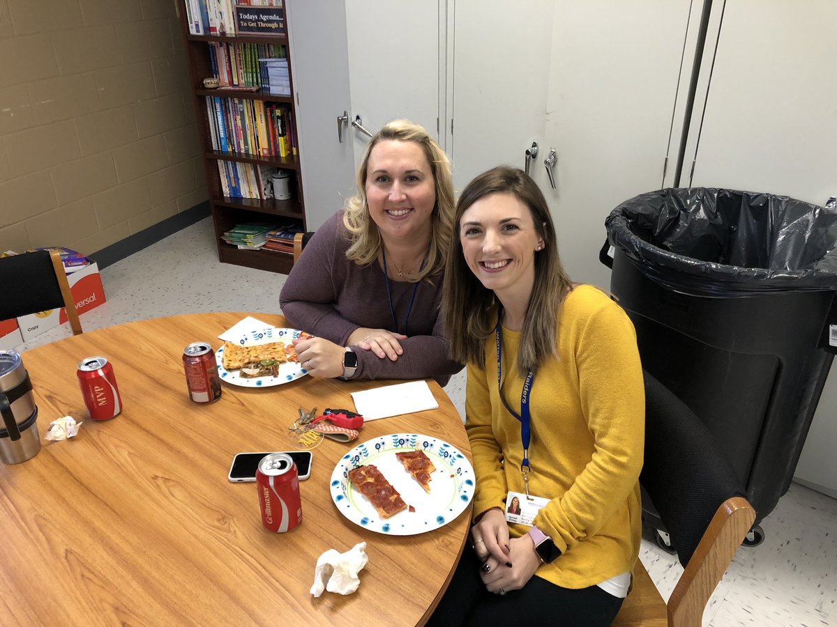 Thank You @RobClayton10 and @WarrenCoSchools for the pizza for lunch!  #wcpsleads
