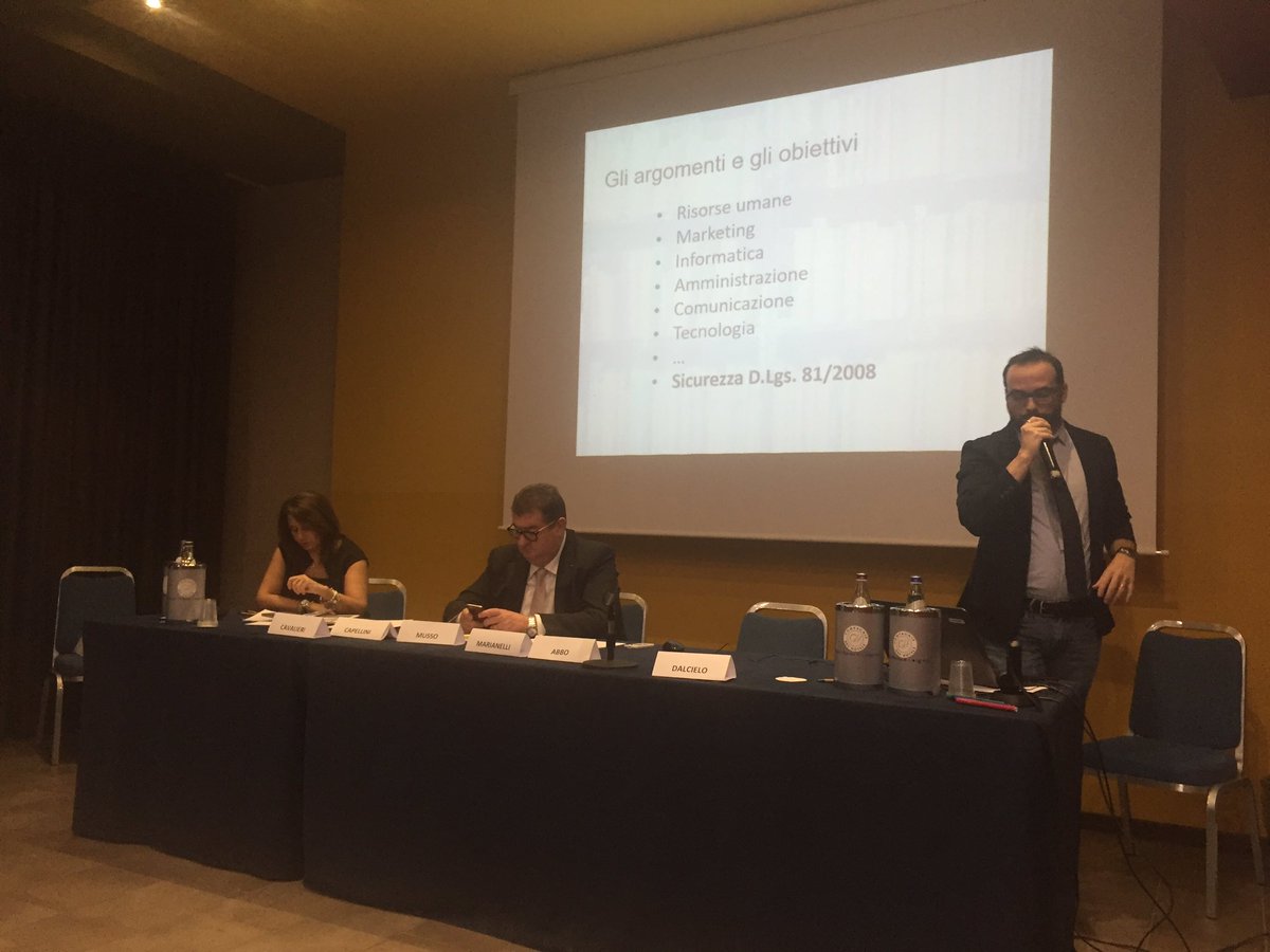 La formazione a distanza è inutile e noiosa? Si, se il progetto formativo non tiene conto di qual è l'obiettivo e a chi stiamo parlando <a href="/Cappe1985/">Mirco Capellini</a> <a href="/trainingwebtv/">trainingweb.tv</a> #AdiferParma