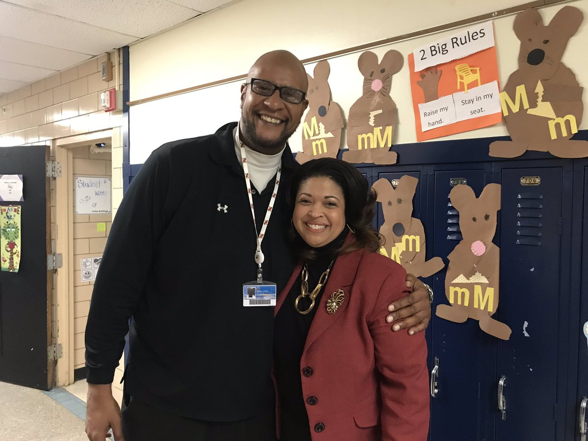 Mari Morris (@morrismarijack) on Twitter photo Teaching K Ss Preschool collaboration Greeting old friends #thisissuperintendentWhite <a href="/Campfield_ELC/">CELC</a> <a href="/MelissaDiDonato/">Melissa DiDonato</a> <a href="/VerlettaWhite/">Verletta White, Ed.D.</a> Teaching K Ss Preschool collaboration Greeting old friends #thisissuperintendentWhite <a href="/Campfield_ELC/">CELC</a> <a href="/MelissaDiDonato/">Melissa DiDonato</a> <a href="/VerlettaWhite/">Verletta White, Ed.D.</a>