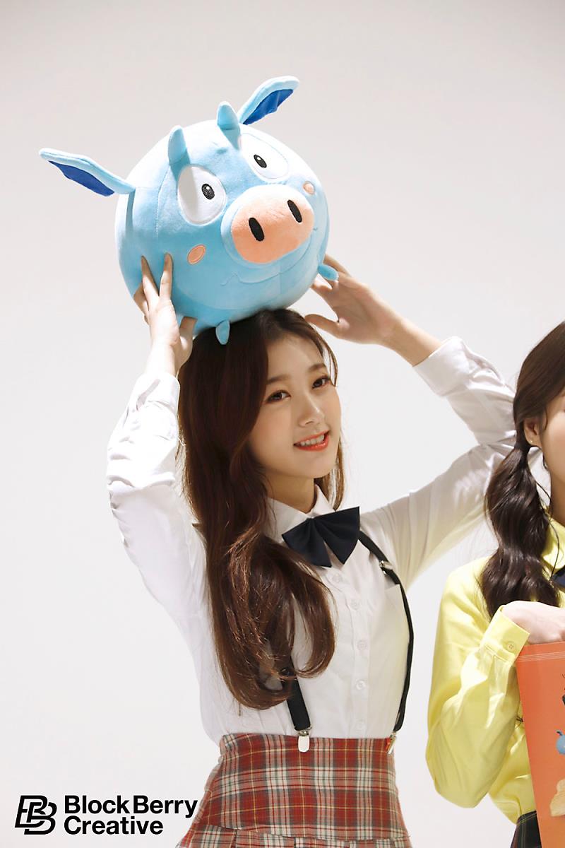 Snack World CF Behind  #LOONA  #Choerry