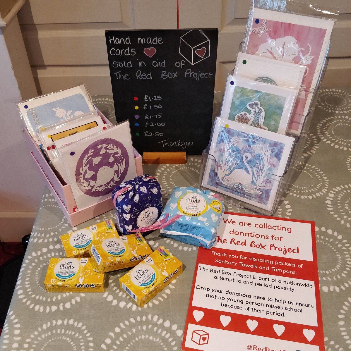 RedBoxIOM's tweet image. The lovely Jackie has been busy making some stunning hand made cards and she has kindly agreed to use the proceeds of those sold at PSM Golf Pavilion to purchase products for us ♥️♥️♥️

#endperiodpoverty #kindnessmatters #redboxproject #handmade #isleofman