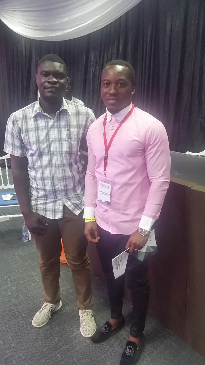 heyniiarmah's tweet image. #TechInGh18

Nice meeting teacher Akoto, the ICT teacher