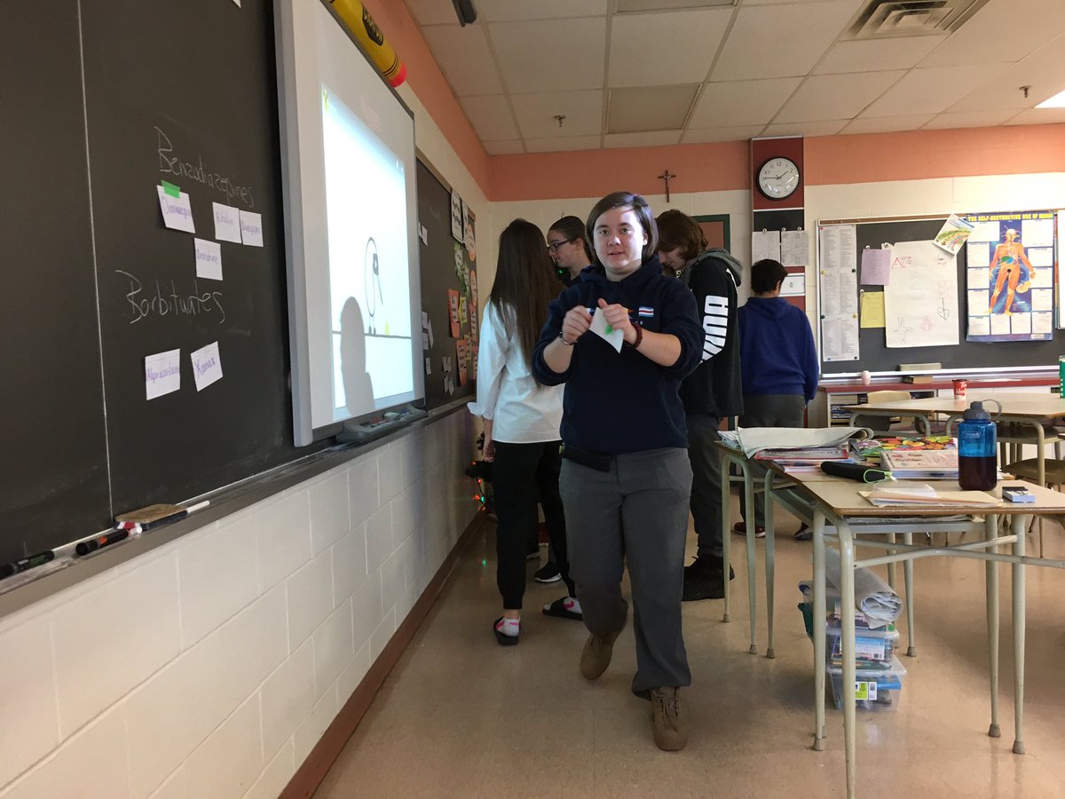 kristencheck1's tweet photo. Grade 12 Healthy Active Living Students share their thoughts about Substance Abuse and Addictive Behaviours in a discussion facilitated by Lora from Kairos. 🤔#AuthenticConvos #NoPhonesInSight #Nugget https://t.co/s8fl9UVdjf