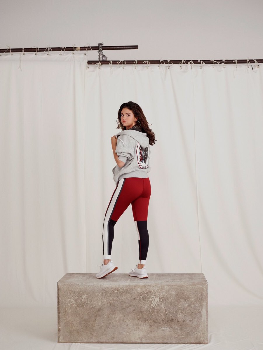 simplyygomez's tweet photo. LOOK AT MY GIRL!! JUST LOOK AT HER!! the fact that she has a collection to empower girls simply makes me so happy, I love this woman more than words can say @selenagomez #SGXPUMA https://t.co/3k4gnm6wRh