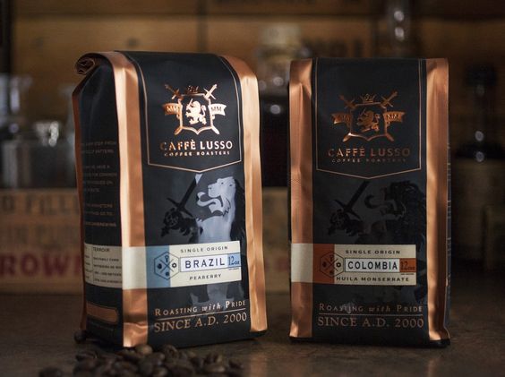 In love with this coffee packaging. So elegant! #marketing #packaging #cool