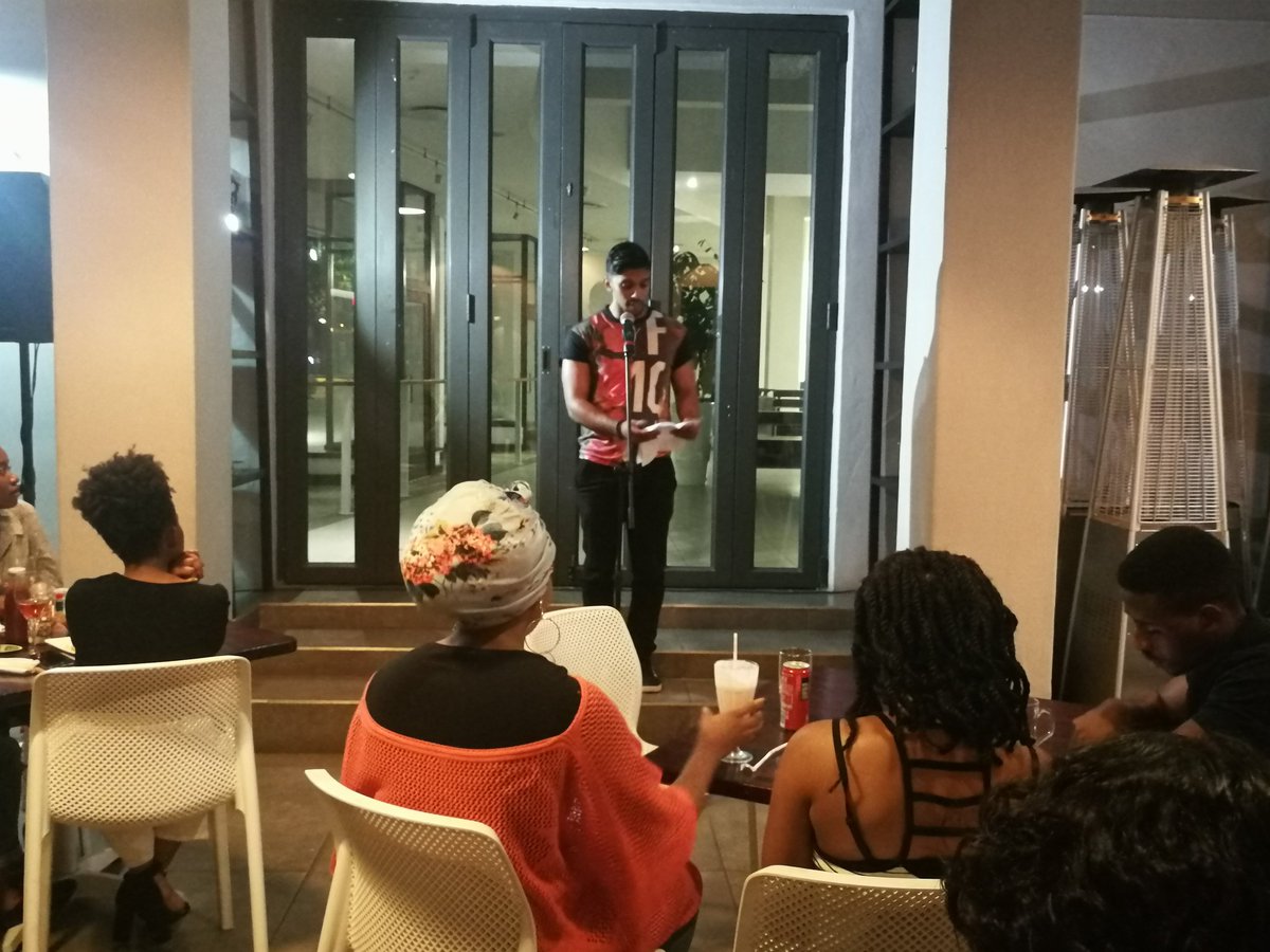 WordNSound's tweet photo. Love does not belong to us
And that is its gift - Jarred
#PoetryCorner
#OpenMic https://t.co/rAv5OiMNkF