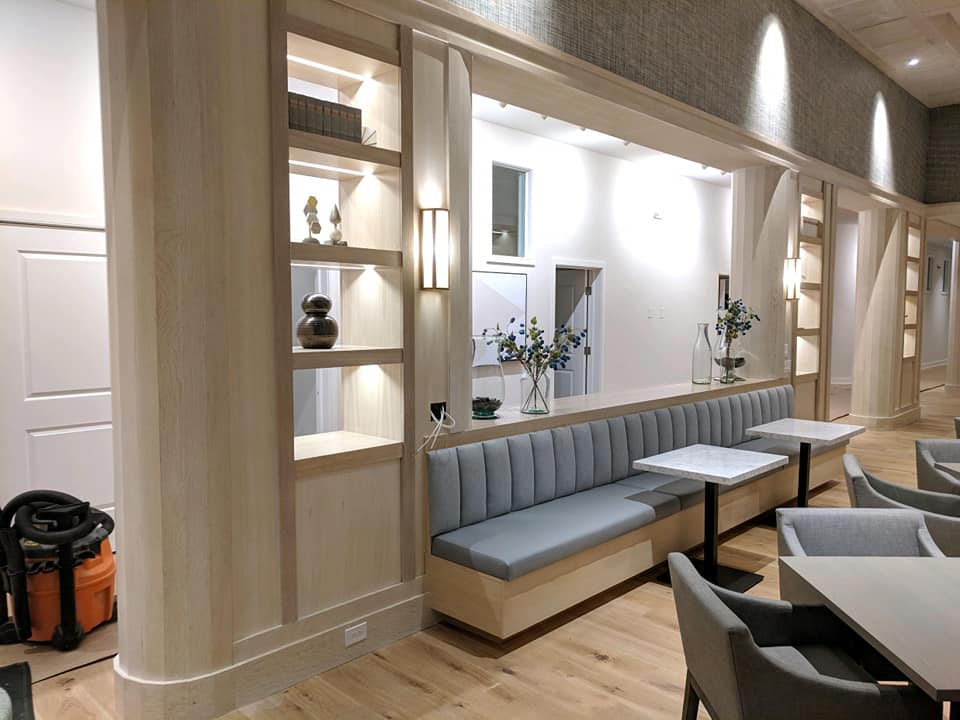 TwinPondsCab's tweet photo. Another Custom Millwork job complete at a clubhouse on Long Island! #custommillwork, #customtrim, #bleachedoak, #clubhouse https://t.co/UpCbnISgtJ