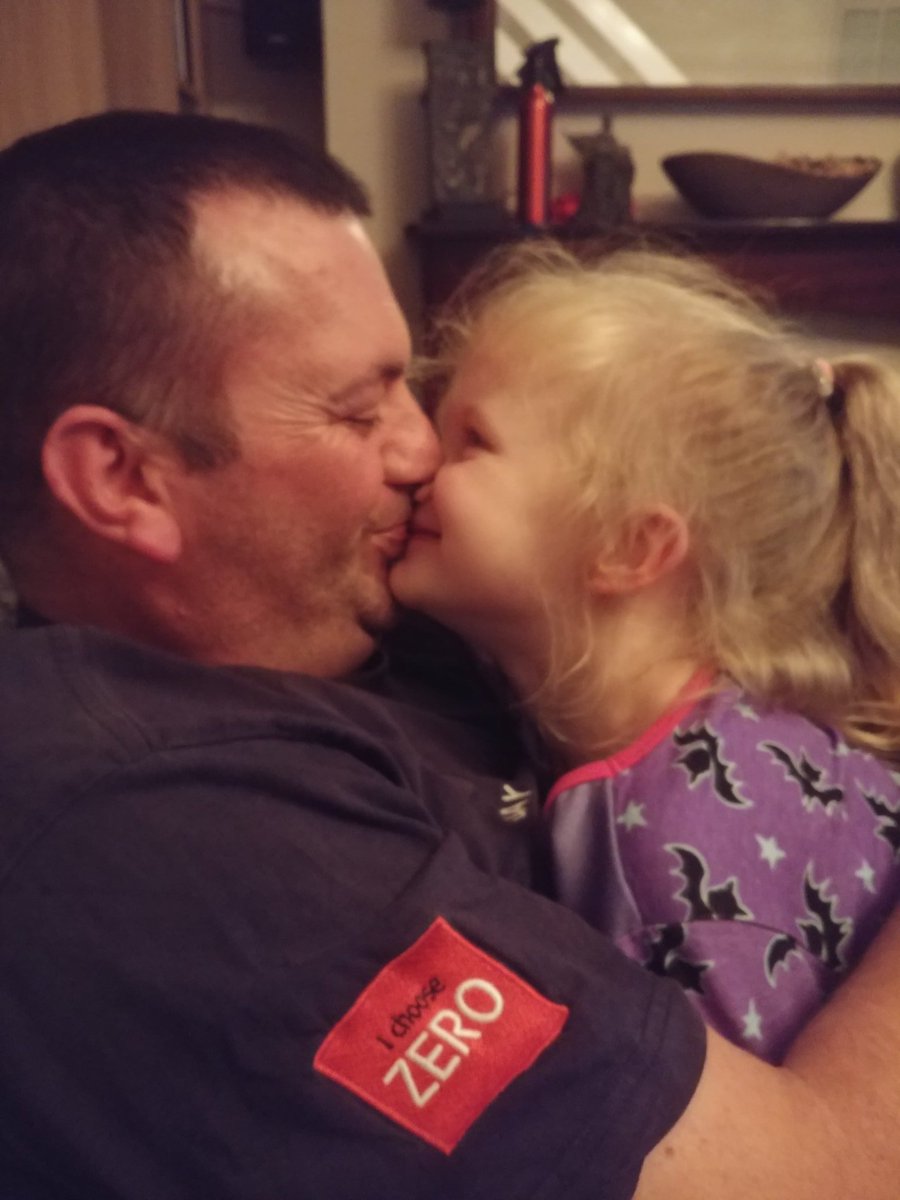 Daddy loves daughter