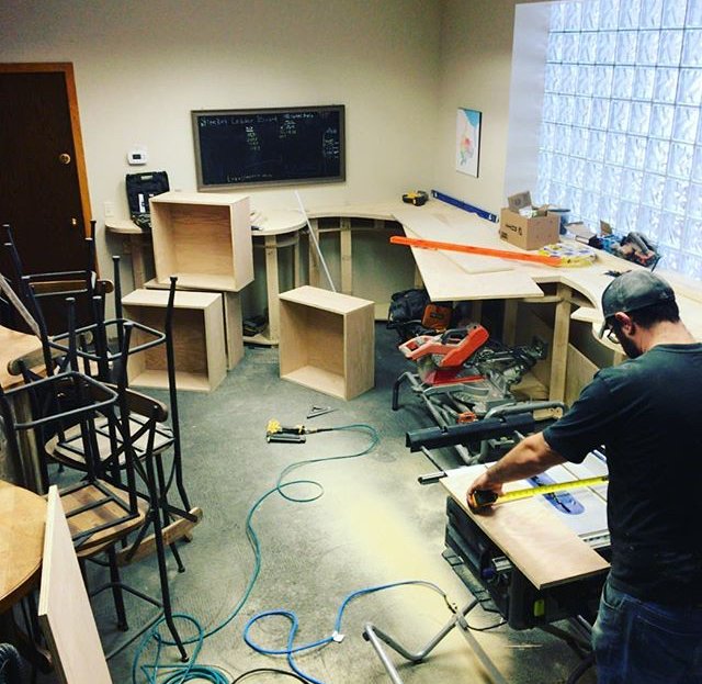 UpdegraffGroup's tweet photo. More of the #renovation project in our #AgentLounge! 🛠 So #excited to be expanding our space and our team! Stay tuned for more pics of amazing @UpdegraffSRVCS at work! 📸 #UpdegraffPower #UpdegraffOffice #UpdegraffServices #OfficeRenovation #Updegraff #TeamUpdegraff #RochesterNY https://t.co/bPpR3Fgpbh