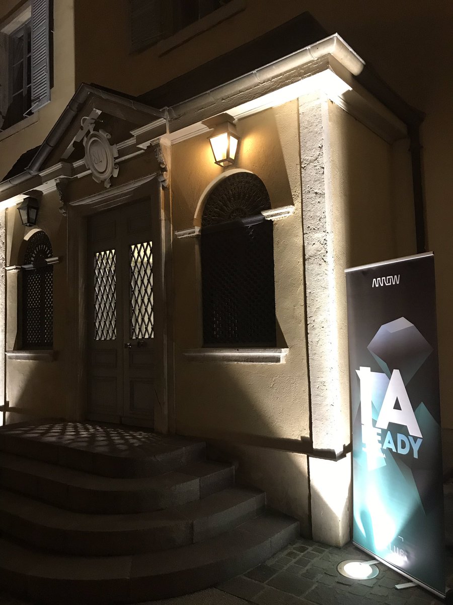 legrand943's tweet photo. #LeclubArrowIA à Lyon ce soir avec les équipes @ArrowECS_Fr et ses fournisseurs. Salle comble ... Soyez IA Ready !
#ArrowleclubIA #IA #IT 
https://t.co/0P6aVwi9pa https://t.co/NWtf2AxhoL