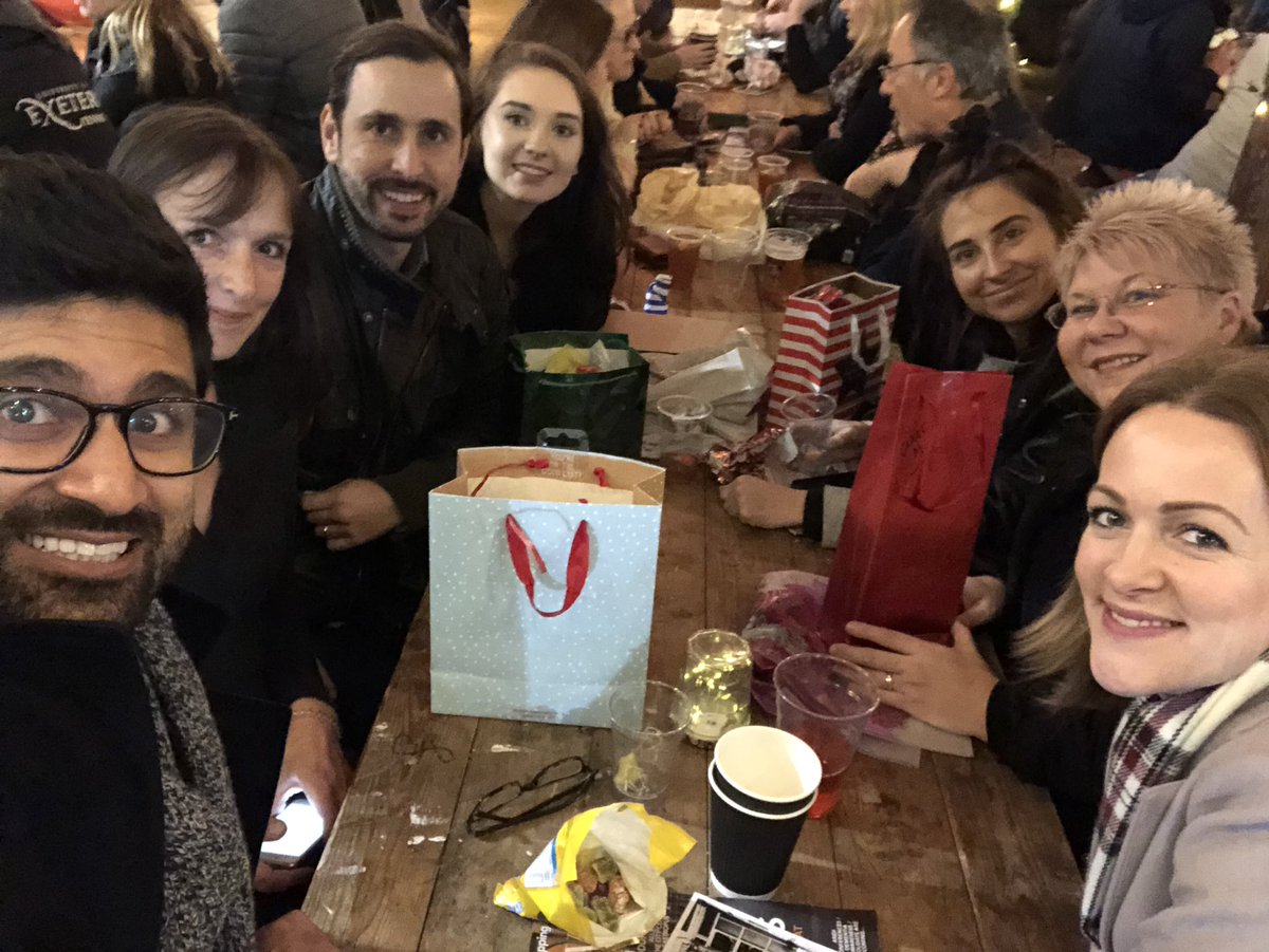 Pre-Christmas drinks 🎅🏼🍻🥂🎄#teamidc #inspireddentalcare #exeterdentist #awardwinningteam #proudteam #exeter <a href="/ExeXmasMarket/">@ExeXmasMarket</a> <a href="/Fornexeter/">Forn Bar & Restaurant</a>