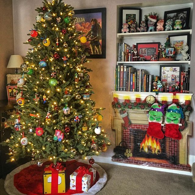 MoblinHunter's tweet photo. My tree has almost become exclusively character/fun ornaments. I don’t see a problem with that.
#nintendo #nintendogirl #ninstagram #nintendogram #igersnintendo #nintendomag #nintendolife #nintendoplayer #nintendocollector #nintendoeverything #nintendoch… https://t.co/oswSZdMSij https://t.co/iJ6nDnsxSE